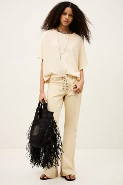 CACIA t-shirt cape