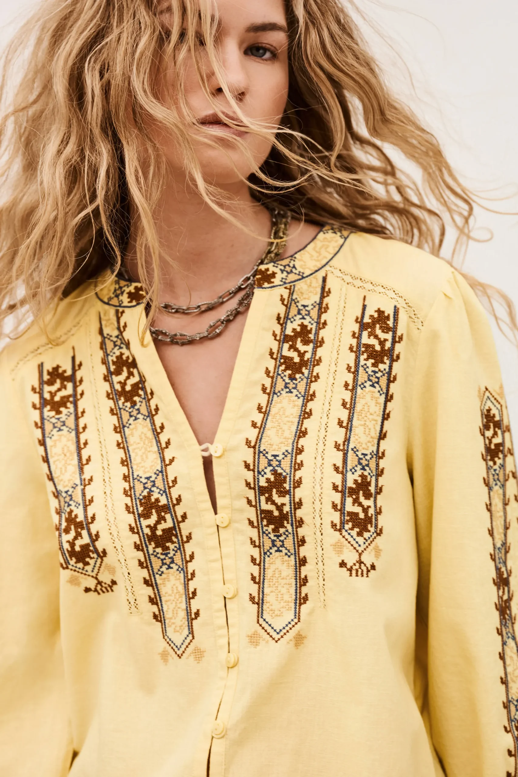 FAUSTINA blouse brodée manches