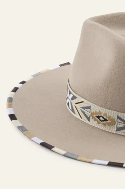 HAMY chapeau feutre laine 195 €