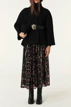 HINI flared cape sleeves