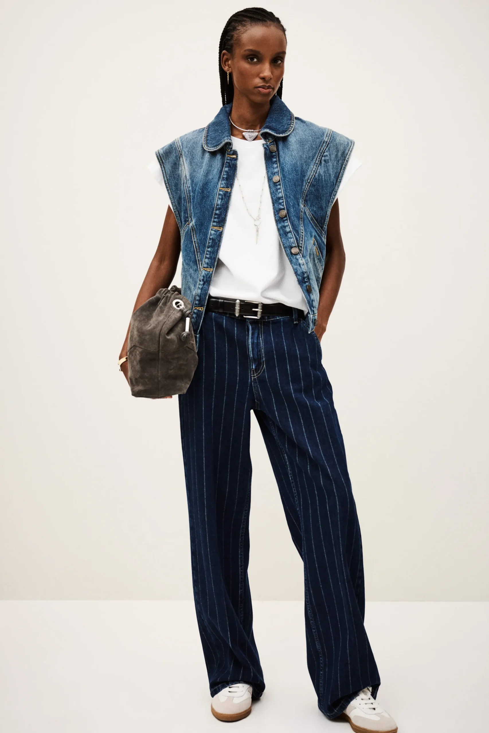 MAX VESTE