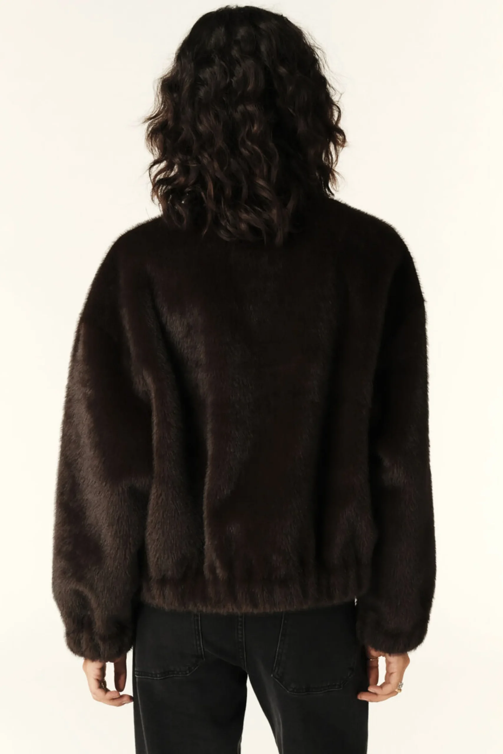 PAROS veste ample courte