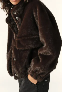 PAROS veste ample courte