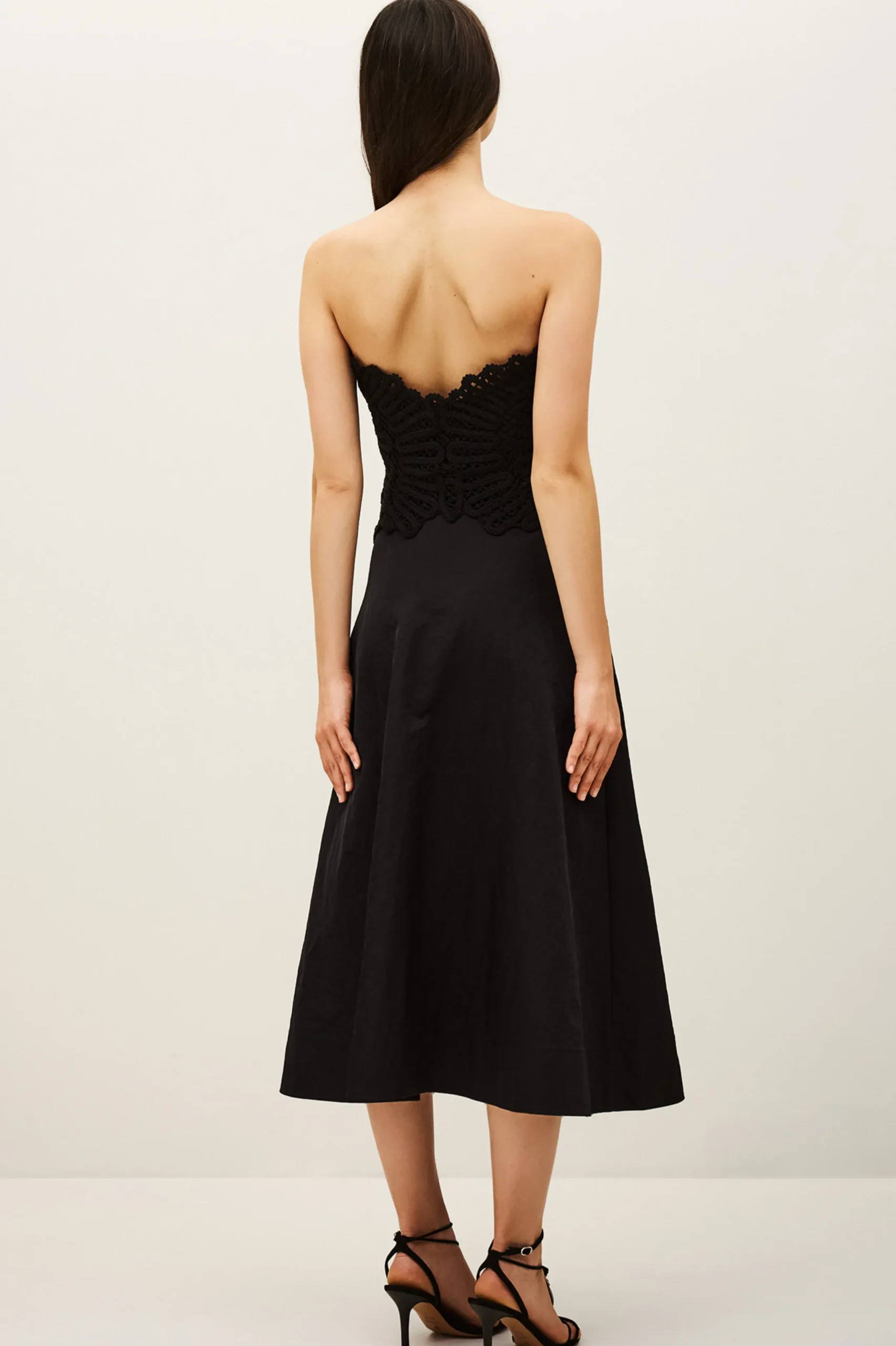 PRAINA ROBE