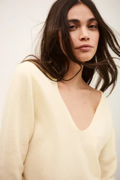 SOLLENE pull laine intemporel